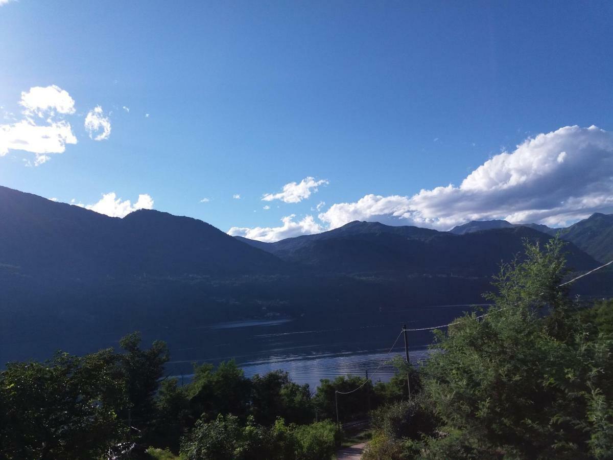 Lago D'Orta Appartamento Con Vista Pettenasco Ngoại thất bức ảnh